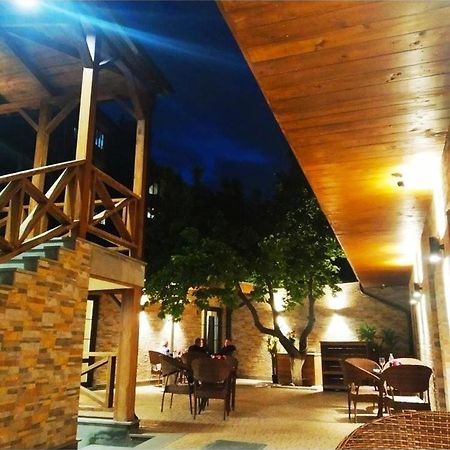 Boutique Living Hotel By Arta Erivan Exterior foto