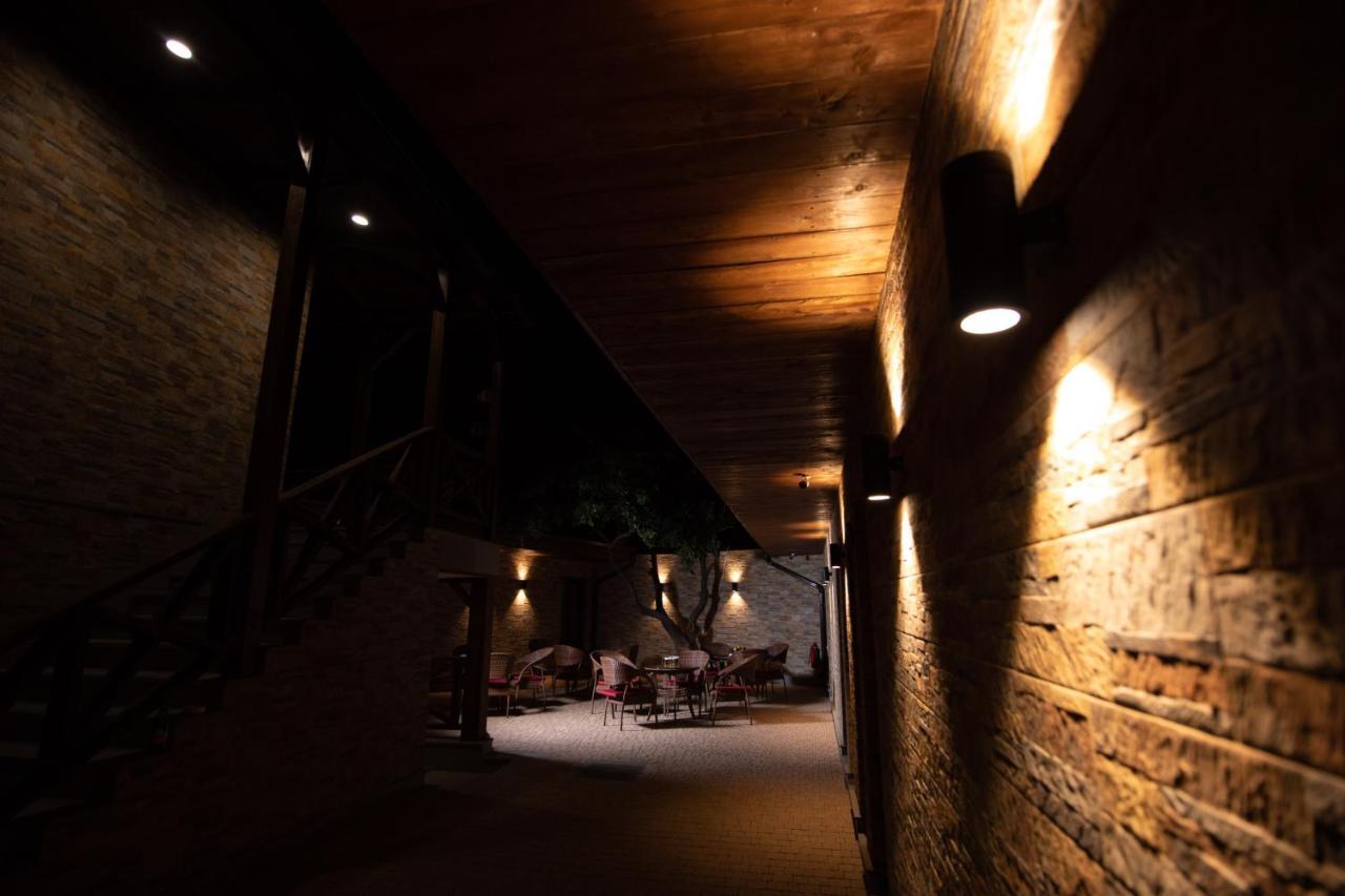 Boutique Living Hotel By Arta Erivan Exterior foto